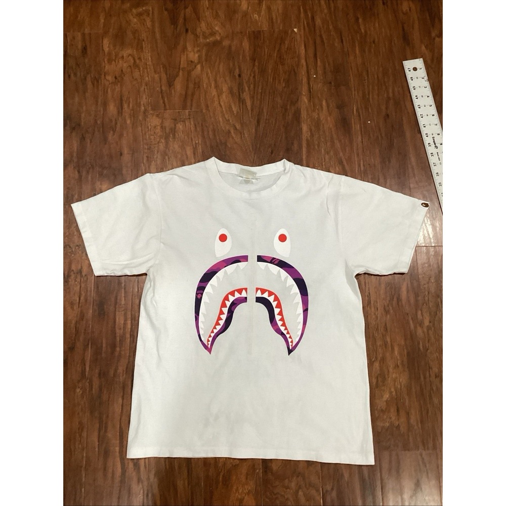 A Bathing Ape BAPE Shark Zipper T-Shirt Size Medium White